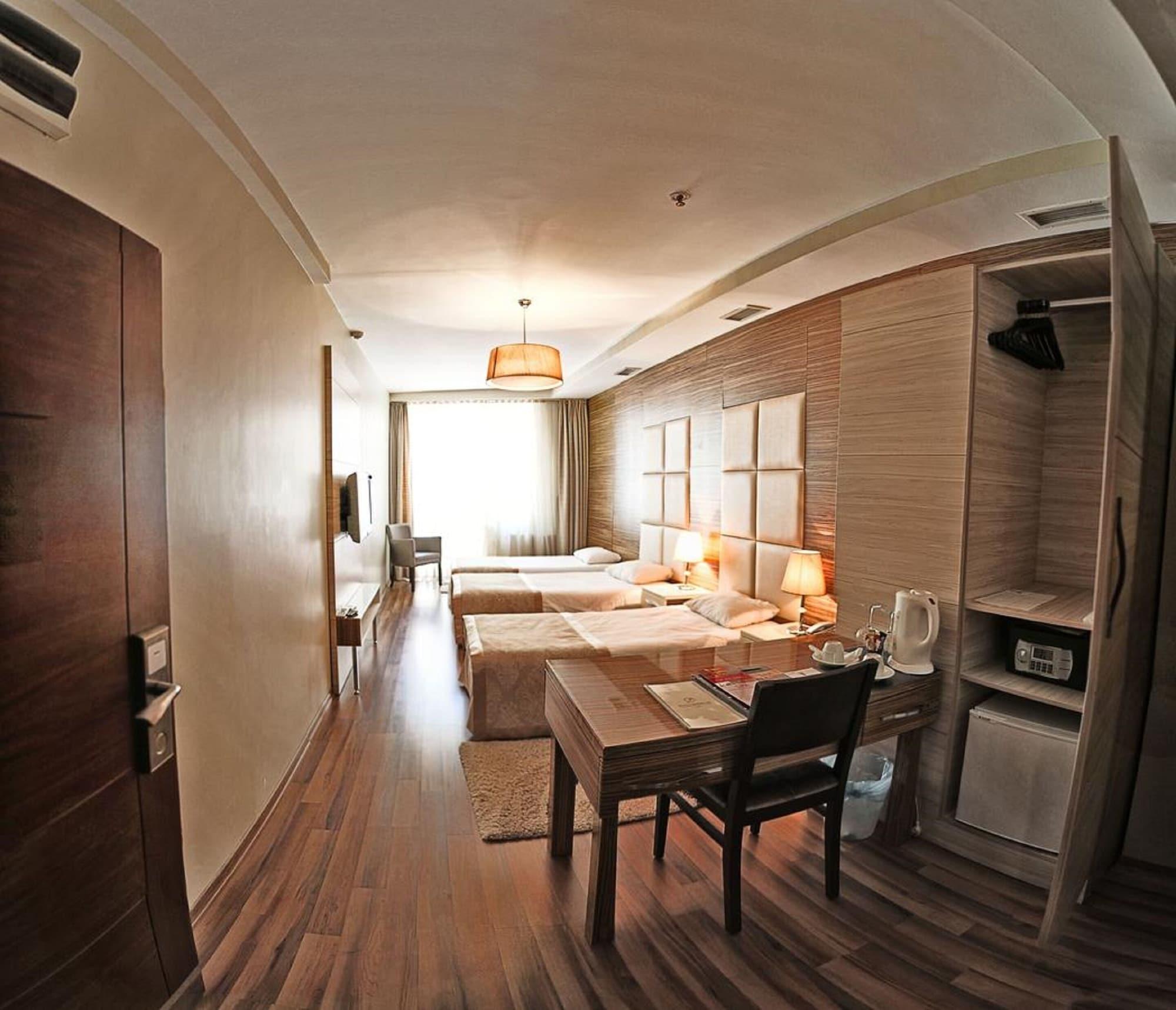 Derpa Hotel Istanbul Exteriör bild