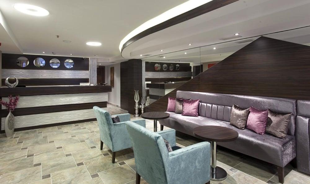 Derpa Hotel Istanbul Exteriör bild